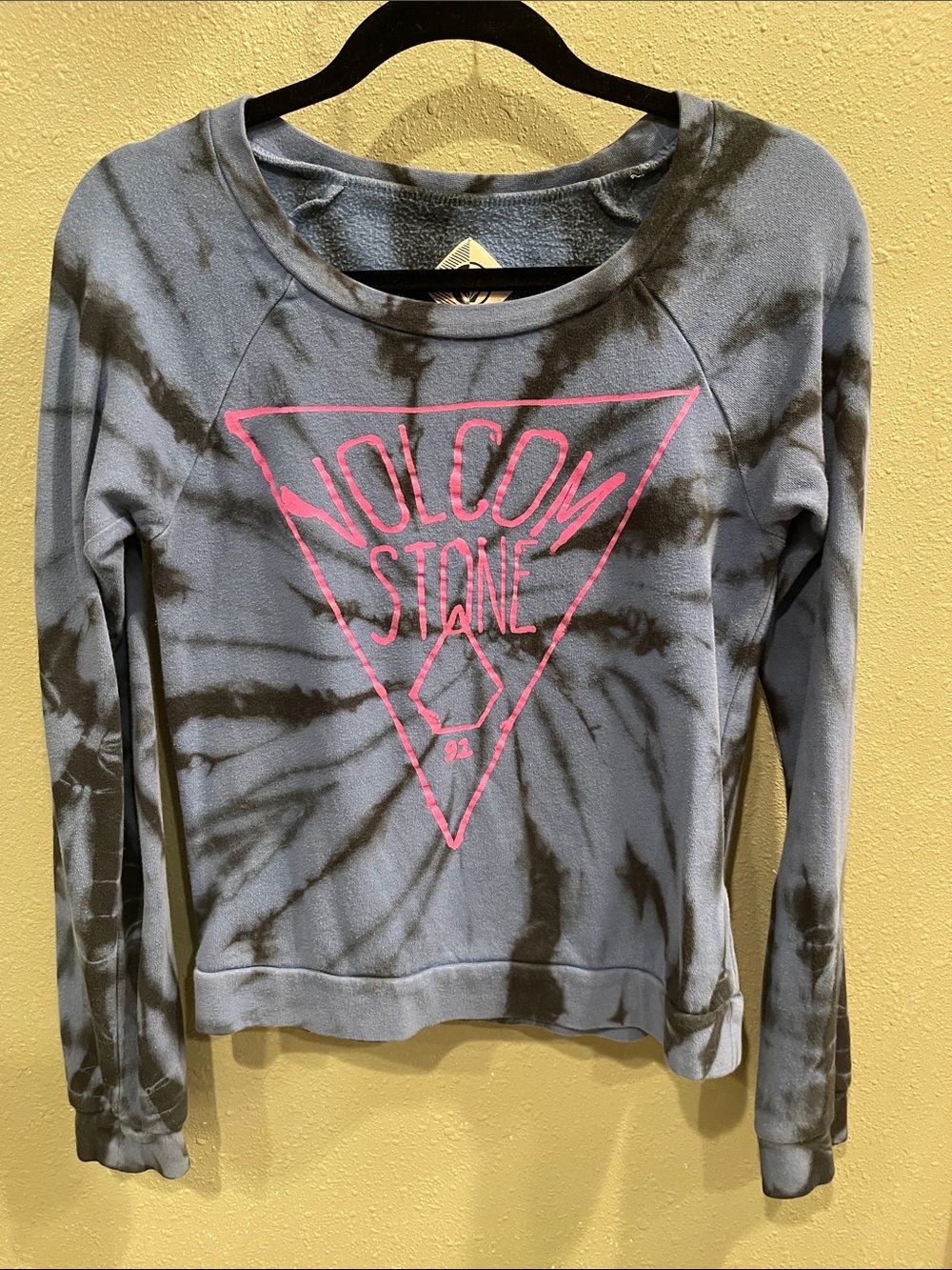 Volcom Blue and Black Tie-Dye Crewneck with Pink Triangle Logo
